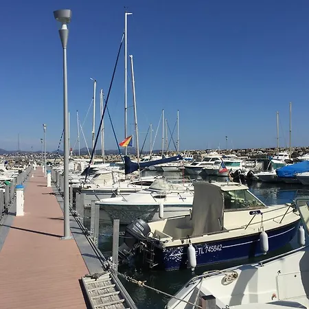 Au Reveil Des Cigales Affittacamere Saint Aygulf