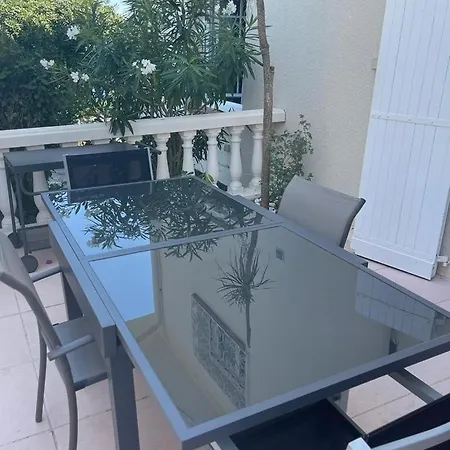 Au Reveil Des Cigales 3* Saint Aygulf