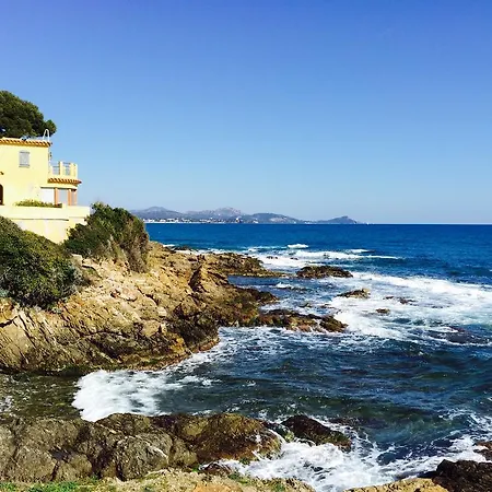 Pensjonat Au Reveil Des Cigales Saint Aygulf